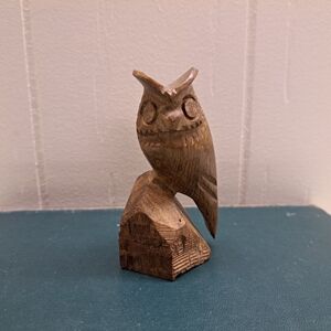Vintage Hand Carved Wooden Primitive Folk Art Owl Figure 3.25” Tall MCM
